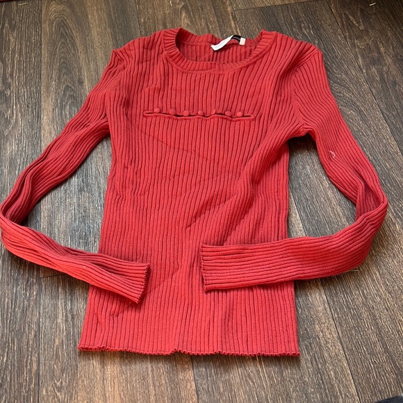 Olga Sweater - Picture 2 of 6